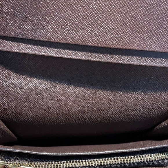 Louis Vuitton Damier Ebene Wallet - Picture 9 of 16